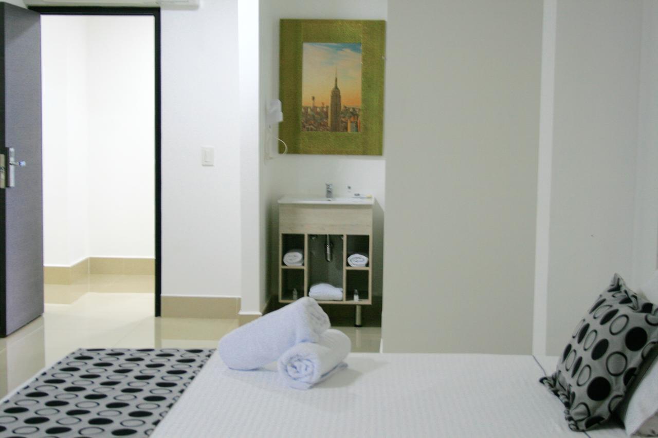 Hotel Lleras Express เมเดยิน ภายนอก รูปภาพ