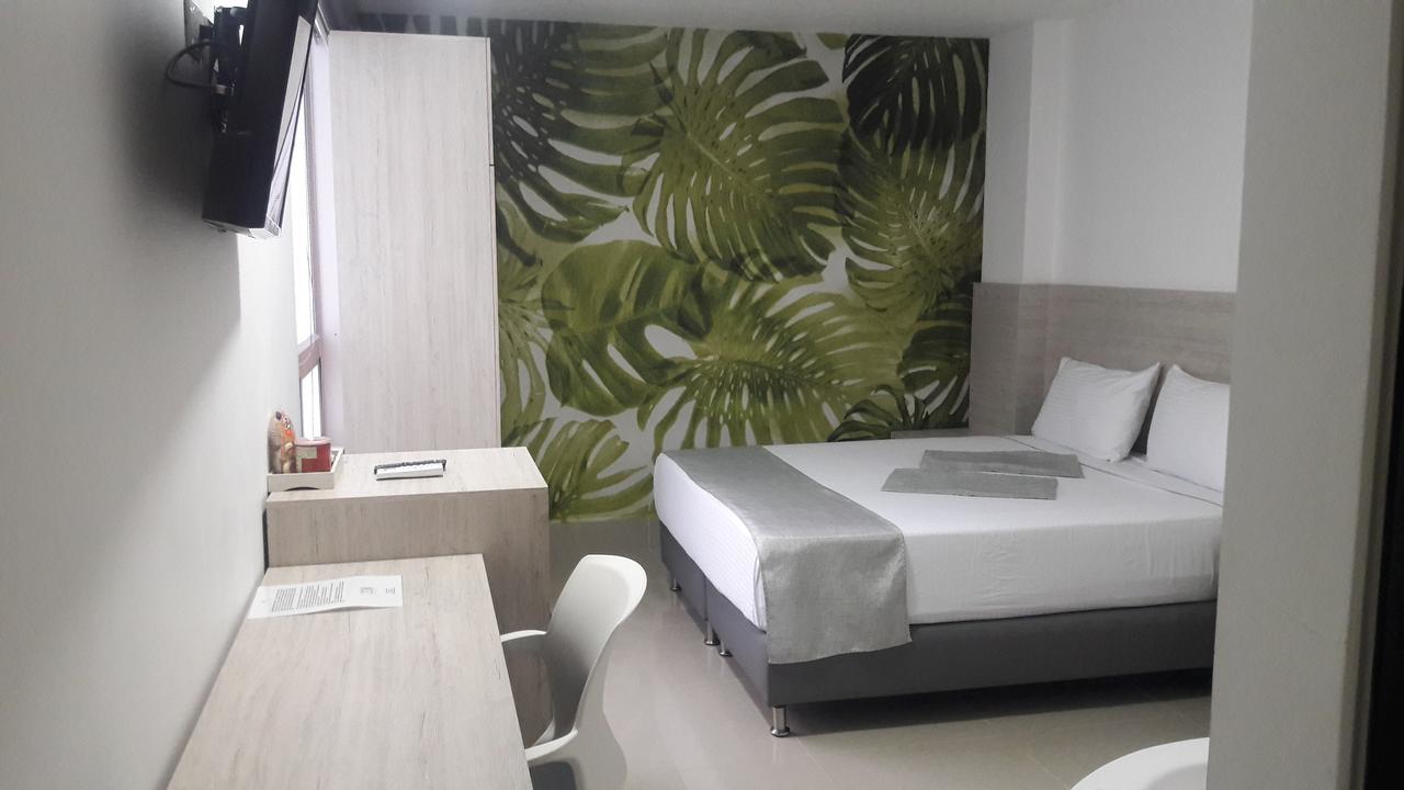 Hotel Lleras Express เมเดยิน ภายนอก รูปภาพ